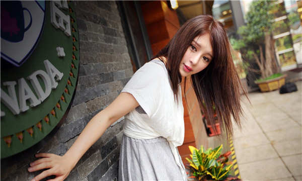 思明想找一个女性生孩子给报酬-｛找个女人生孩子多少钱｝
